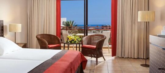 Hotel Seaside Sandy Beach