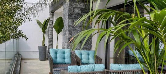 Lazar Lux & Beach Walk Apartment Suites