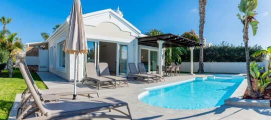 Alondra Villas & Suites