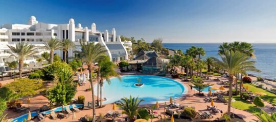 H10 Timanfaya Palace