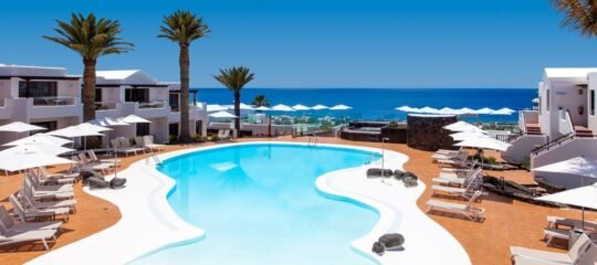 R2 Bahia Kontiki Beach