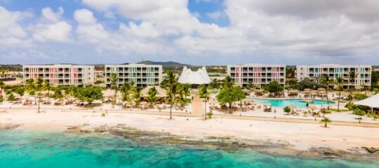 TIME TO SMILE Chogogo Dive & Beach Resort Bonaire