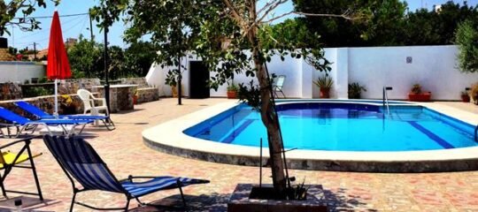 Apartments Filoxenia and Villas