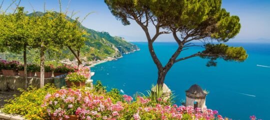 11 dg cruise West Mid Zee Mein Schiff Flow