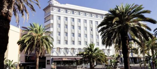 Barcelo Santa Cruz Contemporaneo