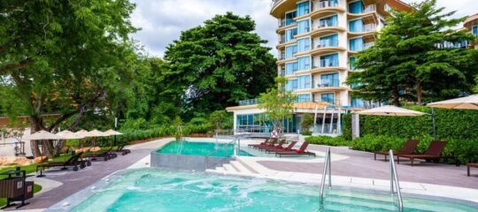 Centara Sonrisa Residences & Suites Sriracha