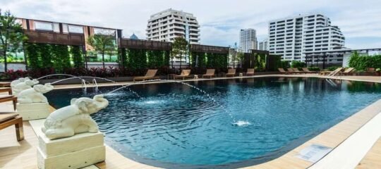 Centre Point Sukhumvit 10