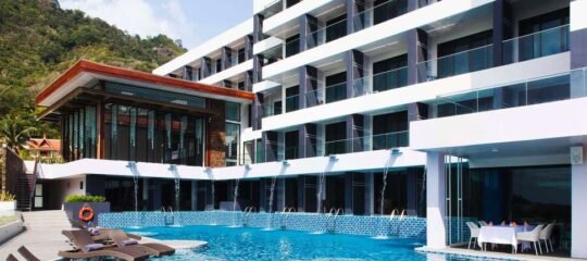 Eastin Yama Hotel Phuket
