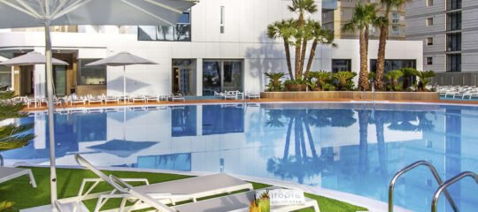 Estimar Calpe Suitopia 3 &Three