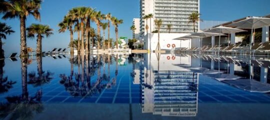 Estival Torrequebrada