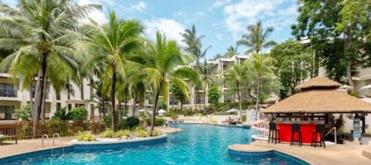 Horizon Karon Beach Resort & Spa