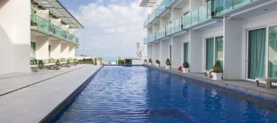 KC Beach Club Hotel & Pool Villas