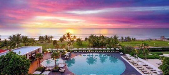 Pullman Phuket Arcadia Karon Beach Resort