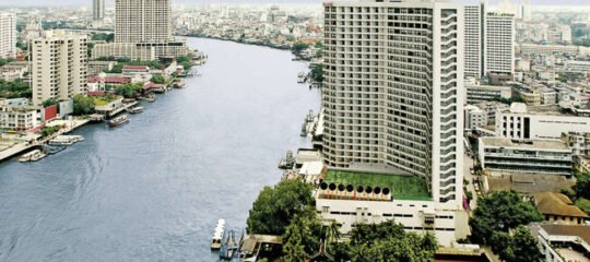 Royal Orchid Sheraton Hotel & Towers