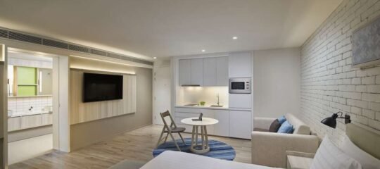 Shama Yen-Akat Bangkok