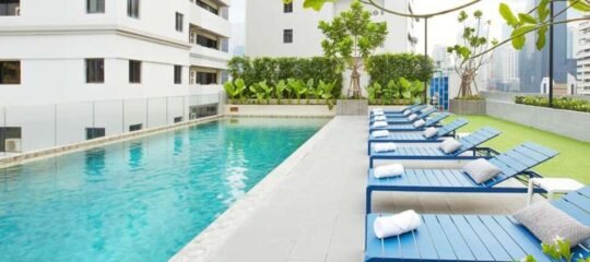 The Quarter Phromphong by UHG