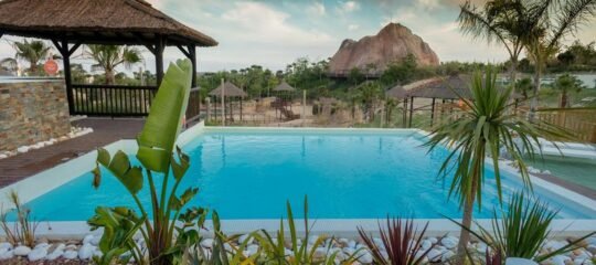 Magic Natura Animal Waterpark & Polynesian Lodge