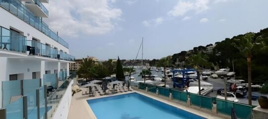 Aparthotel PortoDrach
