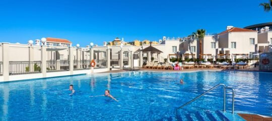 Los Olivos Beach Resort