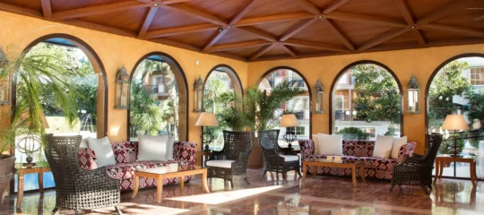 Luna Park Yoga & Spa Hotel