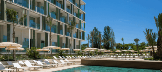 Modern 5-sterren hotel in Santa Susanna
