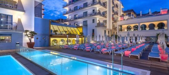 Hotel Alhambra