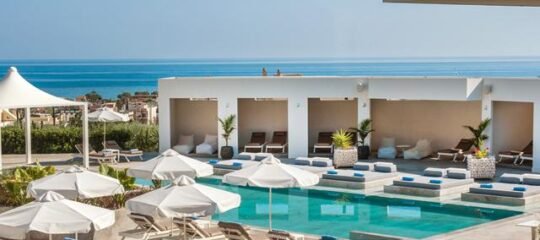 Hotel Matheo Villas & Suites