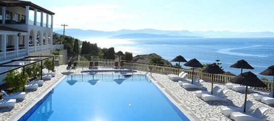 Hotel Pantokrator