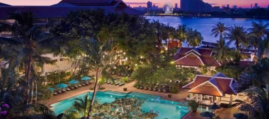 Anantara Bangkok Riverside Resort & Spa