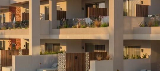 Entheon Hotel by Marinos beach