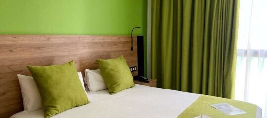 Hotel MG Poniente