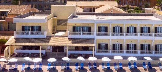 Hotel Rossis Beach