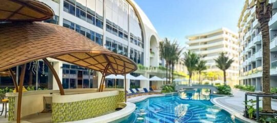 La Green Hotel & Residence