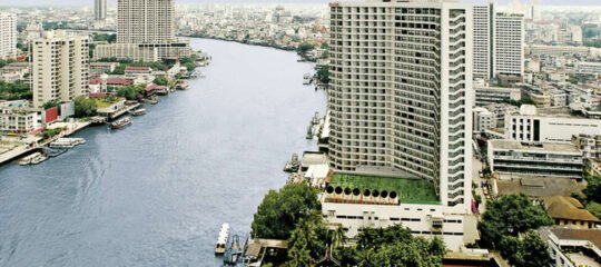 Royal Orchid Sheraton Hotel & Towers