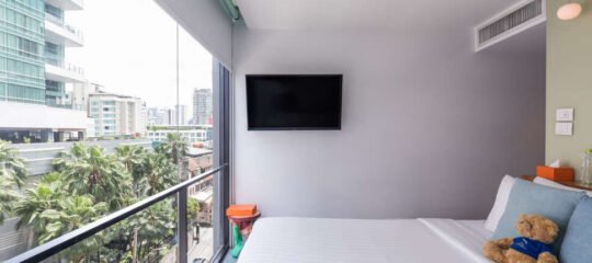 S Box Sukhumvit Hotel