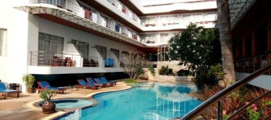 Samui First House Hotel