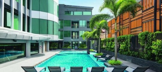Solitaire Bangkok Sukhumvit 11 by Kingston Ho