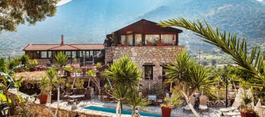 Stone Village Petrino Horio