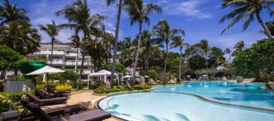 Thavorn Palm Beach Resort