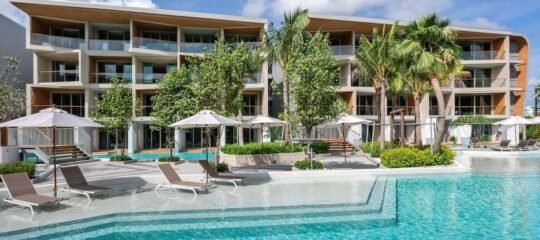 Wyndham Grand Nai Harn Beach Phuket
