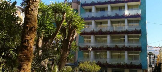 Hotel Oasis Plaza