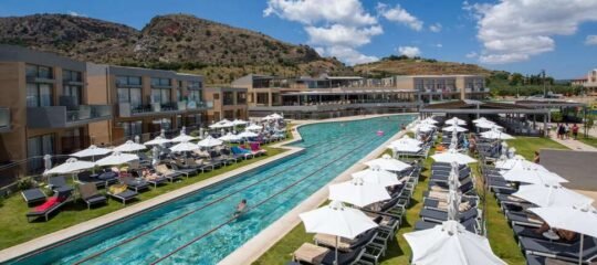 Kiani Beach Resort