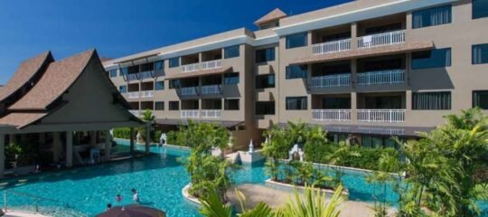 Maikhao Palm Beach Resort