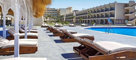 Meraki Resort