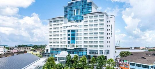 Novotel Phuket Phokeethra Hotel