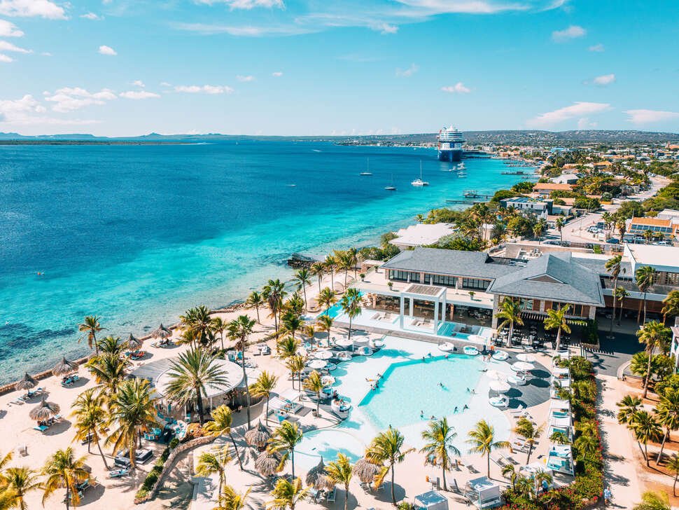 Van der Valk Plaza Beach Resort Bonaire